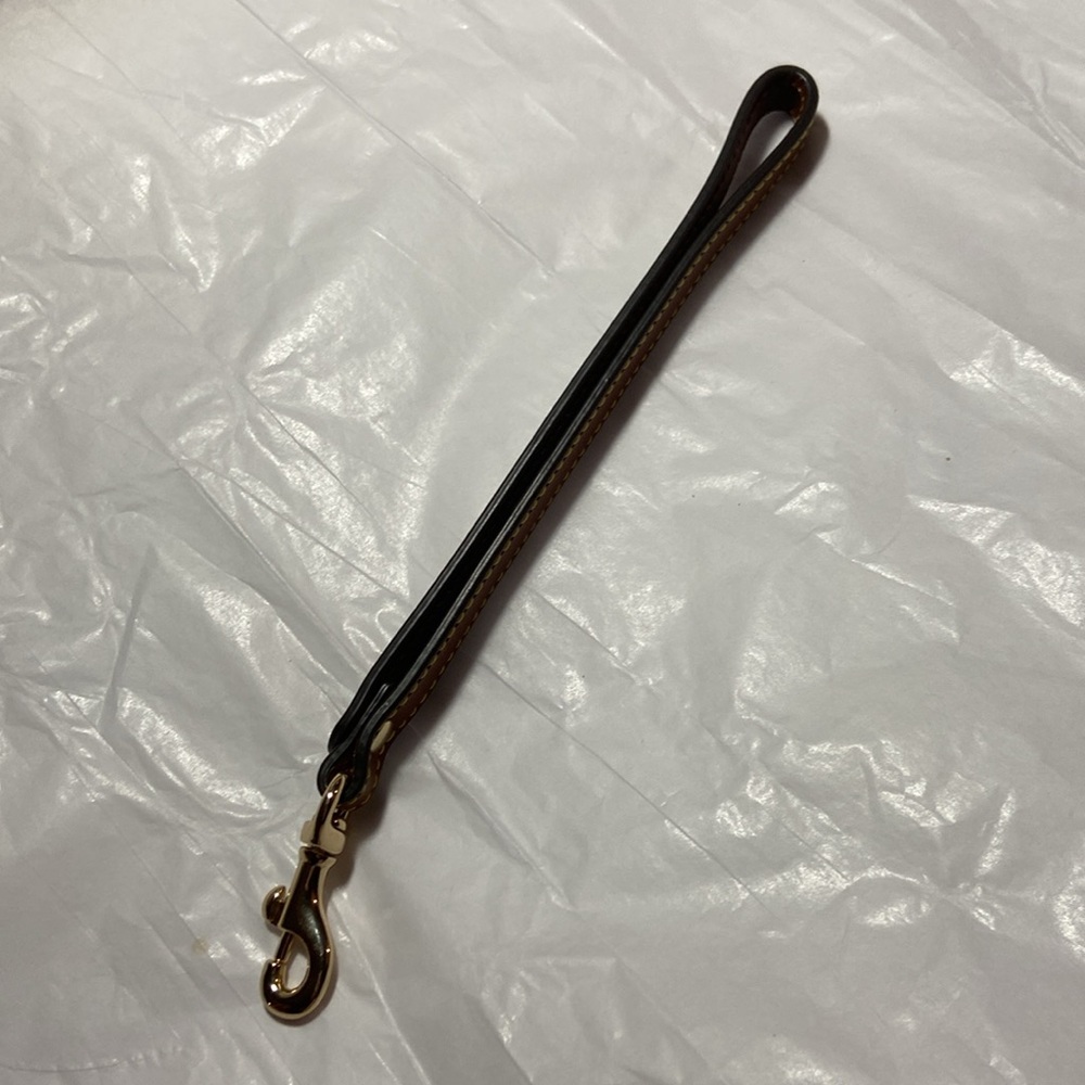 NWOT Dooney & Burke leather wristlet strap - Picture 7 of 10